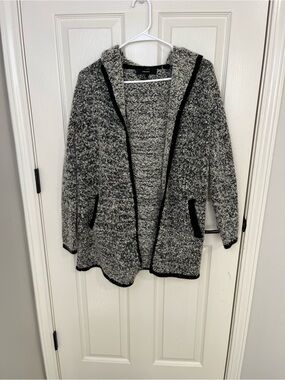 Forever 21 Marled Black & White Hooded Cardigan
